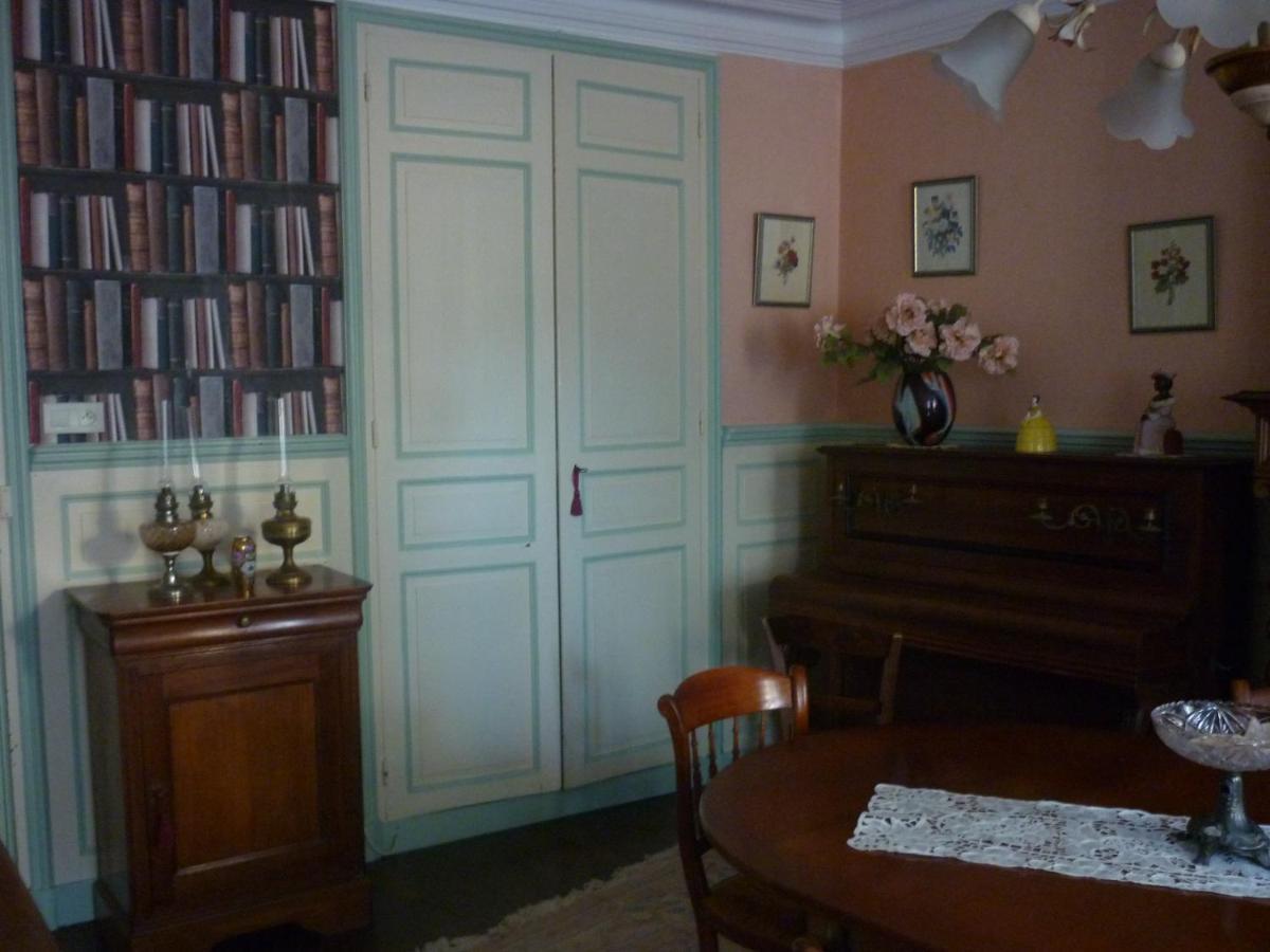 La Maison De Claire Val-Couesnon Екстериор снимка