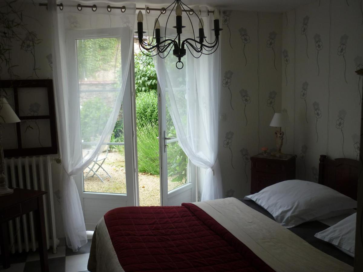 La Maison De Claire Val-Couesnon Екстериор снимка